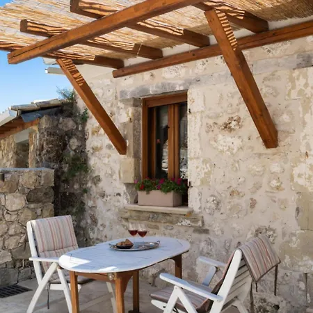 בית נופש Anyfantata Sívros